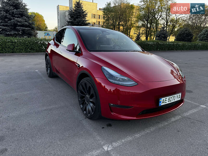 Позашляховик / Кросовер Tesla Model Y 2023 в Дніпрі фото 12 Позашляховик / Кросовер Tesla Model Y 2023 в Дніпрі