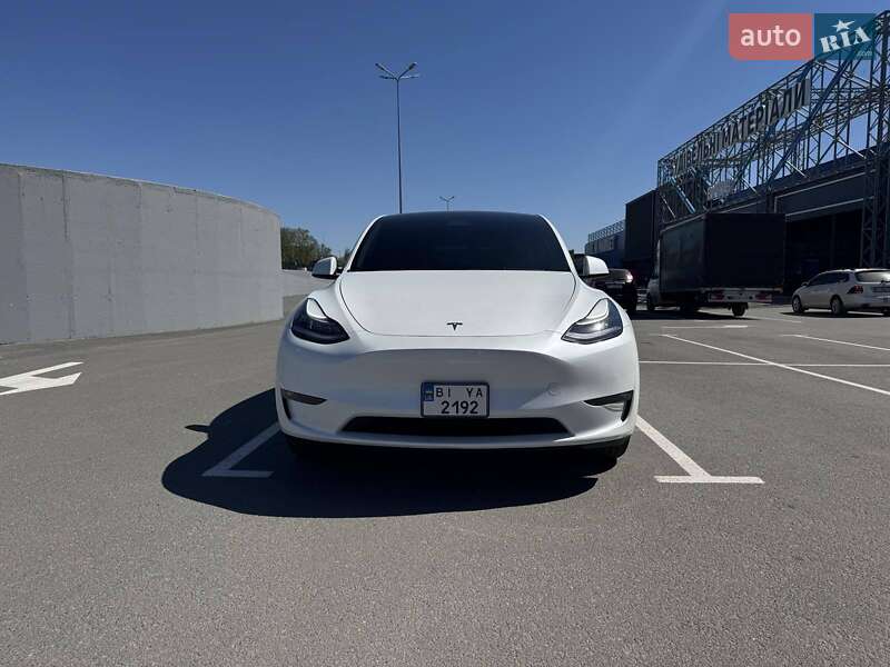 Внедорожник / Кроссовер Tesla Model Y 2021 в Полтаве