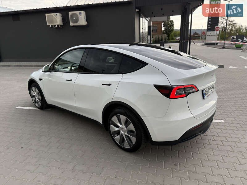 Внедорожник / Кроссовер Tesla Model Y 2023 в Виннице
