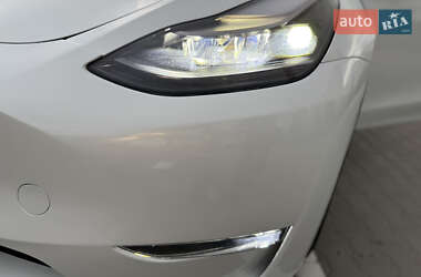 Внедорожник / Кроссовер Tesla Model Y 2023 в 