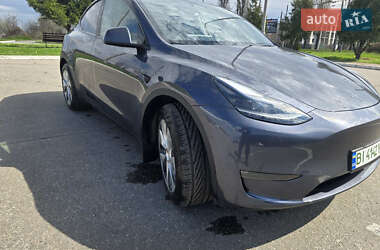 Внедорожник / Кроссовер Tesla Model Y 2023 в Кременчуге
