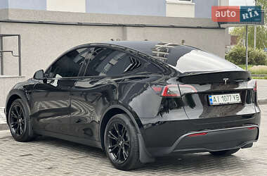 Внедорожник / Кроссовер Tesla Model Y 2021 в 