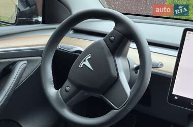 Позашляховик / Кросовер Tesla Model Y 2022 в 