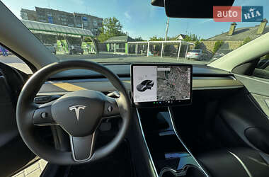Внедорожник / Кроссовер Tesla Model Y 2020 в 