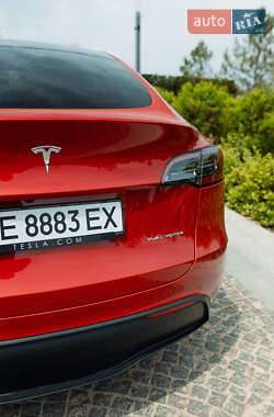 Внедорожник / Кроссовер Tesla Model Y 2022 в 