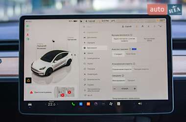 Позашляховик / Кросовер Tesla Model Y 2022 в 