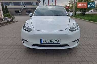 Позашляховик / Кросовер Tesla Model Y 2023 в 