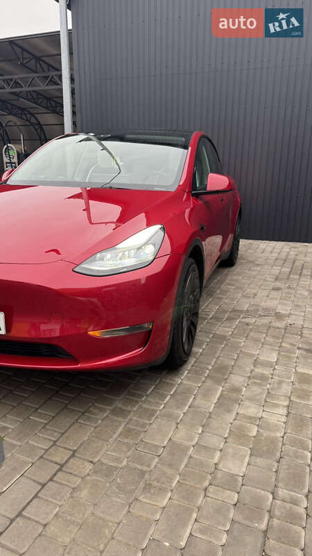 Внедорожник / Кроссовер Tesla Model Y 2023 в 