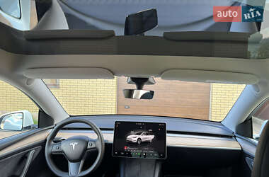 Позашляховик / Кросовер Tesla Model Y 2022 в 