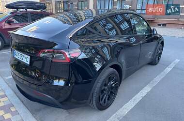 Внедорожник / Кроссовер Tesla Model Y 2024 в 