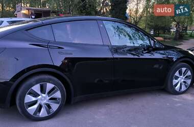 Внедорожник / Кроссовер Tesla Model Y 2023 в 