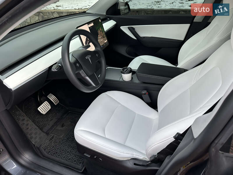 Внедорожник / Кроссовер Tesla Model Y 2021 в Днепре
