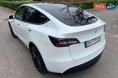 Внедорожник / Кроссовер Tesla Model Y 2022 в 