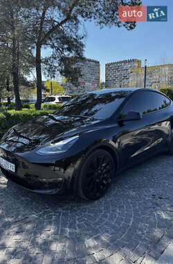 Внедорожник / Кроссовер Tesla Model Y 2021 в Днепре