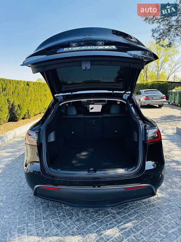 Внедорожник / Кроссовер Tesla Model Y 2021 в Днепре фото 18 Внедорожник / Кроссовер Tesla Model Y 2021 в Днепре