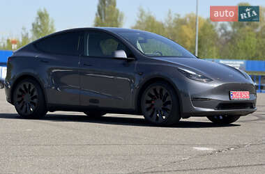 Внедорожник / Кроссовер Tesla Model Y 2023 в 