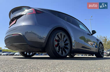 Внедорожник / Кроссовер Tesla Model Y 2023 в 