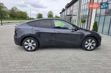 Внедорожник / Кроссовер Tesla Model Y 2024 в 