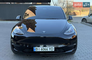 Внедорожник / Кроссовер Tesla Model Y 2021 в 