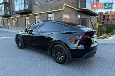 Внедорожник / Кроссовер Tesla Model Y 2021 в 
