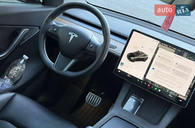 Внедорожник / Кроссовер Tesla Model Y 2021 в 
