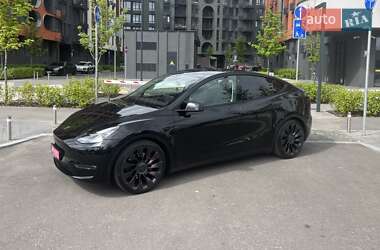 Позашляховик / Кросовер Tesla Model Y 2023 в 
