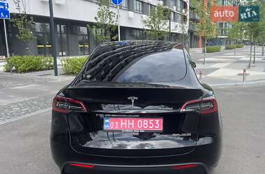 Позашляховик / Кросовер Tesla Model Y 2023 в 