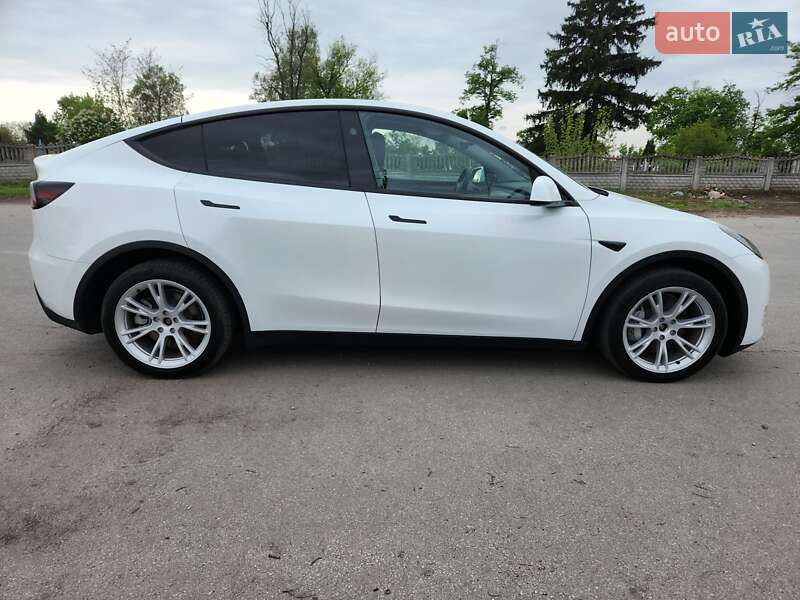 Внедорожник / Кроссовер Tesla Model Y 2023 в Сквире фото 7 Внедорожник / Кроссовер Tesla Model Y 2023 в Сквире