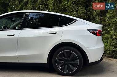 Внедорожник / Кроссовер Tesla Model Y 2022 в 