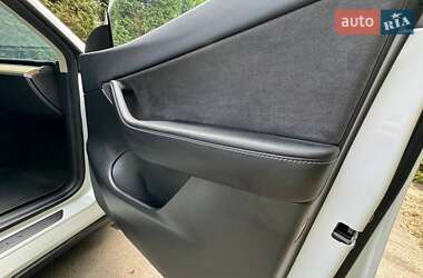 Внедорожник / Кроссовер Tesla Model Y 2022 в 