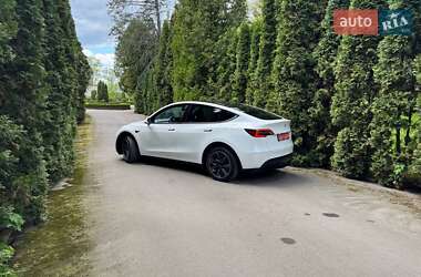 Внедорожник / Кроссовер Tesla Model Y 2022 в 