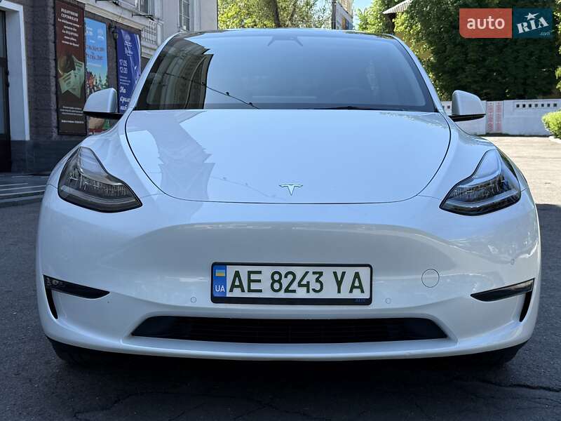 Позашляховик / Кросовер Tesla Model Y 2021 в Кам'янському
