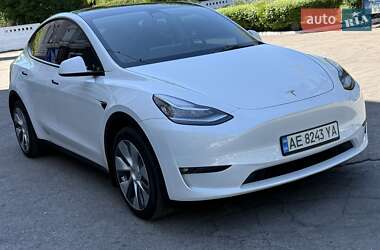Внедорожник / Кроссовер Tesla Model Y 2021 в 