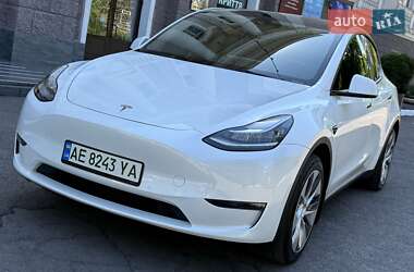 Внедорожник / Кроссовер Tesla Model Y 2021 в 