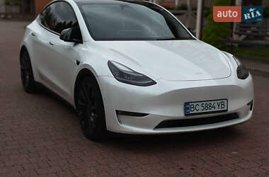 Внедорожник / Кроссовер Tesla Model Y 2021 в 