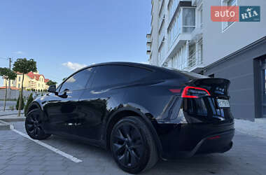 Внедорожник / Кроссовер Tesla Model Y 2024 в Трускавце