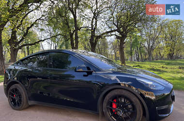Внедорожник / Кроссовер Tesla Model Y 2022 в 