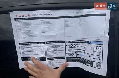 Позашляховик / Кросовер Tesla Model Y 2022 в 