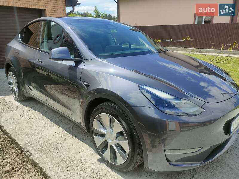 Позашляховик / Кросовер Tesla Model Y 2023 в Києві