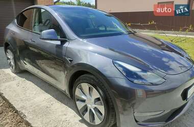 Позашляховик / Кросовер Tesla Model Y 2023 в 