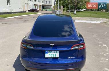 Позашляховик / Кросовер Tesla Model Y 2022 в 