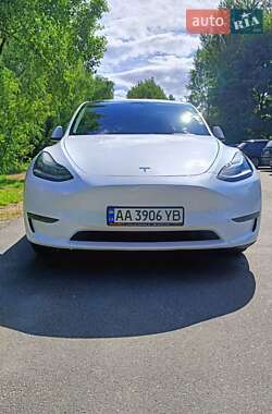 Внедорожник / Кроссовер Tesla Model Y 2023 в 