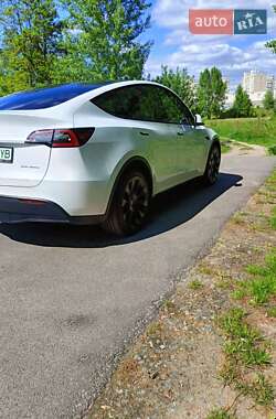 Внедорожник / Кроссовер Tesla Model Y 2023 в 