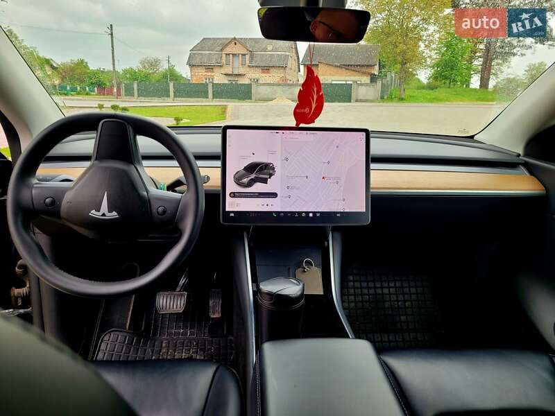 Внедорожник / Кроссовер Tesla Model Y 2020 в Львове