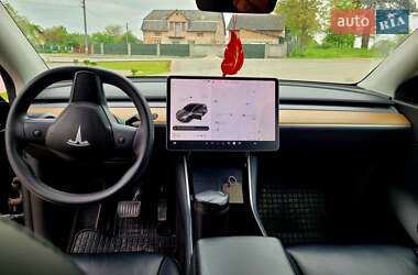 Внедорожник / Кроссовер Tesla Model Y 2020 в 
