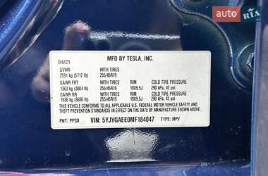 Внедорожник / Кроссовер Tesla Model Y 2021 в 