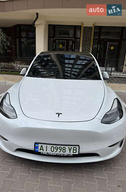 Внедорожник / Кроссовер Tesla Model Y 2021 в 
