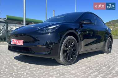 Внедорожник / Кроссовер Tesla Model Y 2023 в 