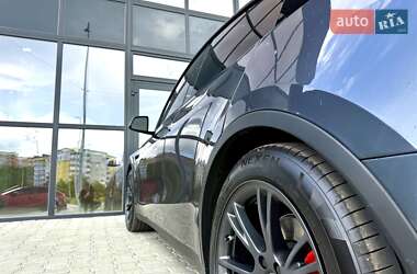 Внедорожник / Кроссовер Tesla Model Y 2022 в 