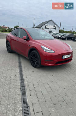 Позашляховик / Кросовер Tesla Model Y 2021 в 